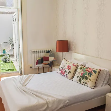 Guestready - Charming House Marques Порту