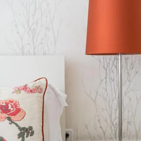 Guestready - Charming House Marques Порту